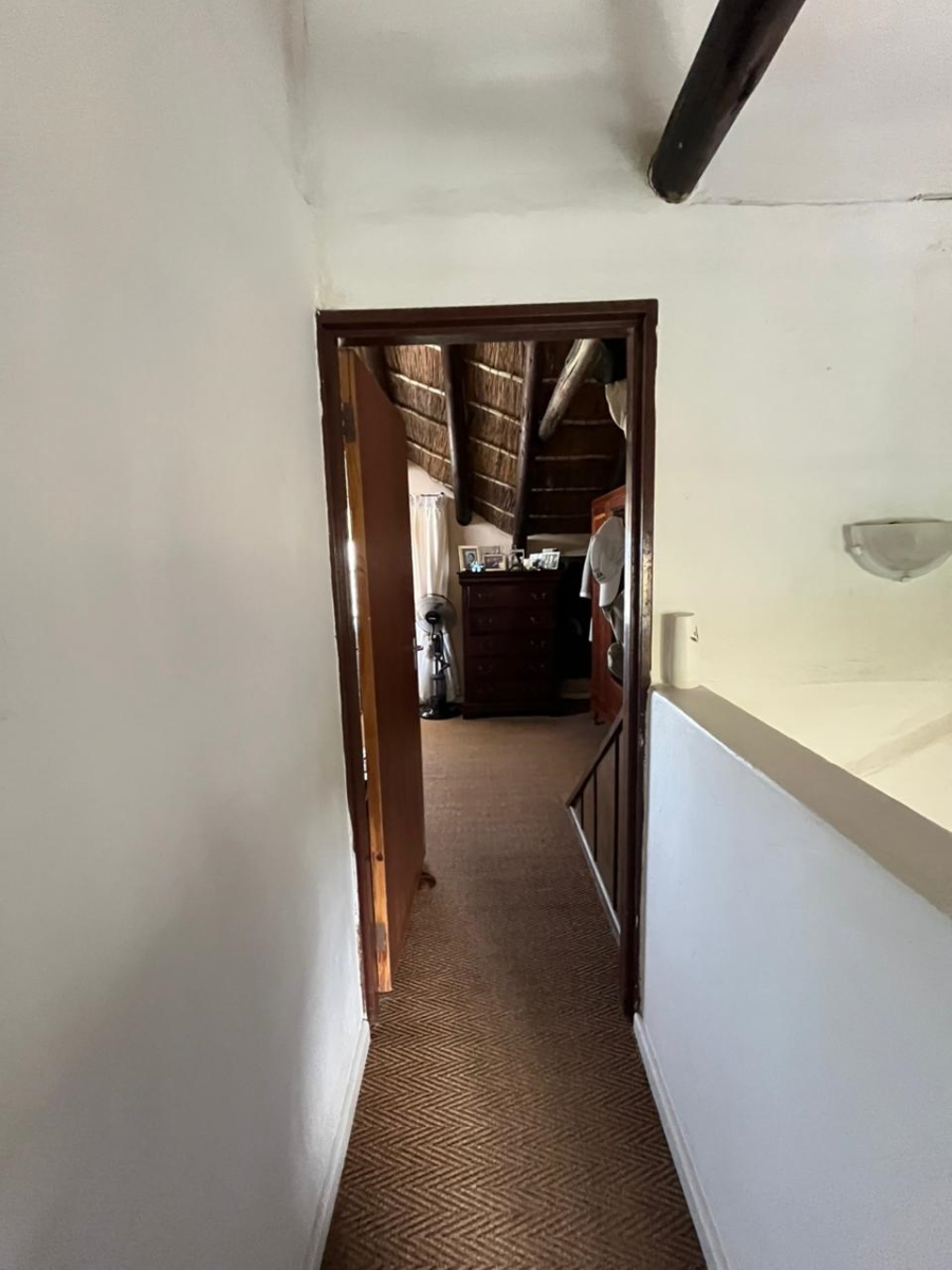 3 Bedroom Property for Sale in Cove Rock Eastern Cape